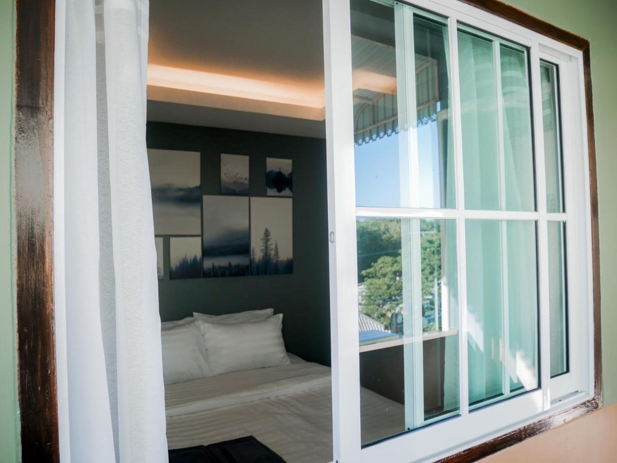 Varietyd-Dayhostel Huahin Extérieur photo