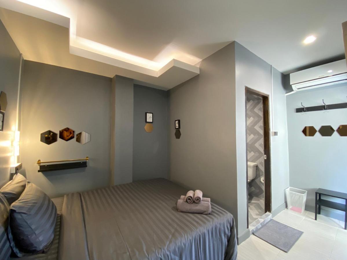 Varietyd-Dayhostel Huahin Extérieur photo