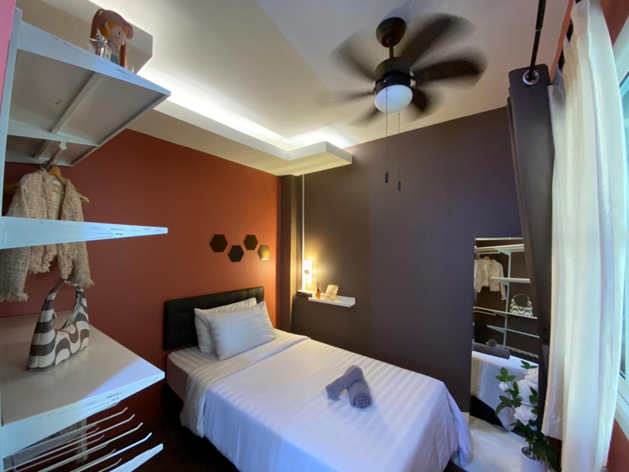 Varietyd-Dayhostel Huahin Extérieur photo